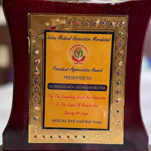 President Appreciation Award presented to Dr. Leena Mehrotra